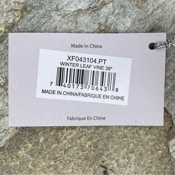 NWT New Winward Home Gold Shimmer Holiday Eucalyptus Winter Leaf Vine Garland - Picture 12 of 14